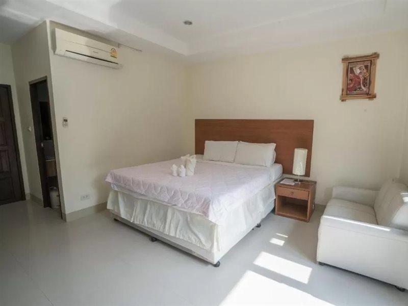 Buathong Place Ламай Бийч Екстериор снимка