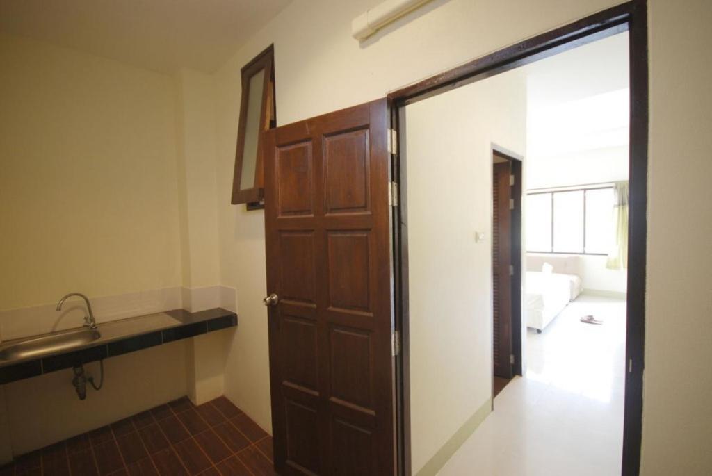 Buathong Place Ламай Бийч Екстериор снимка