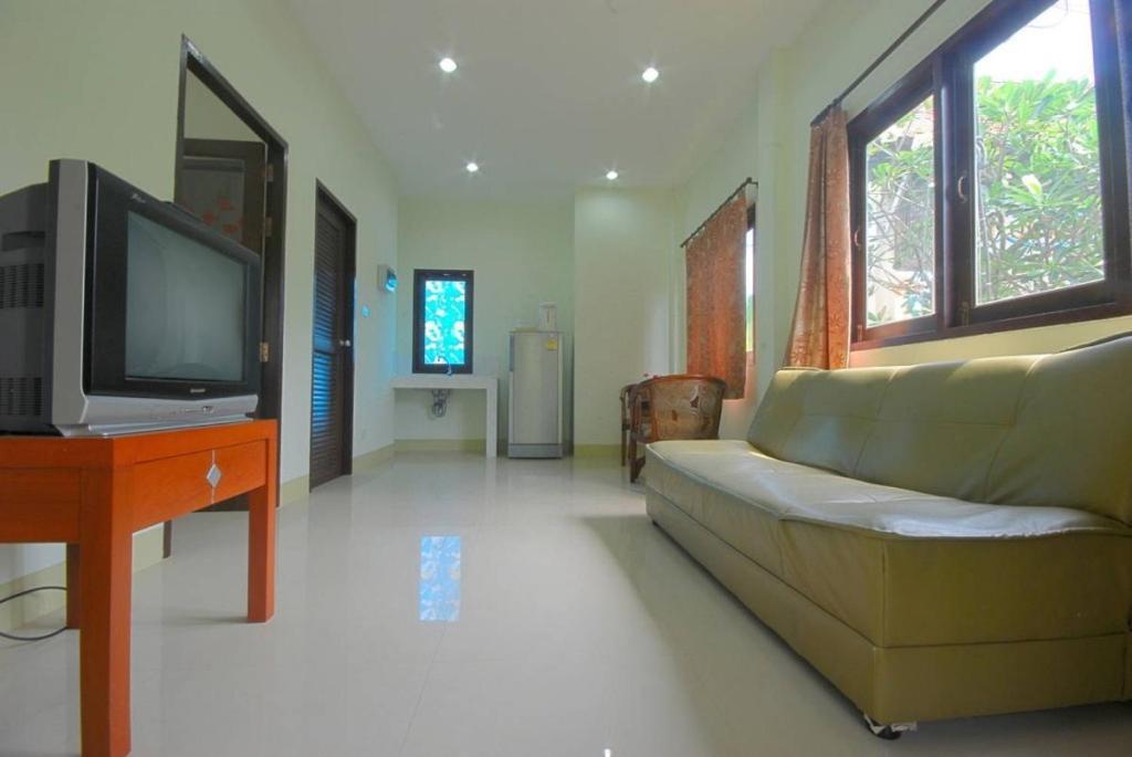 Buathong Place Ламай Бийч Стая снимка