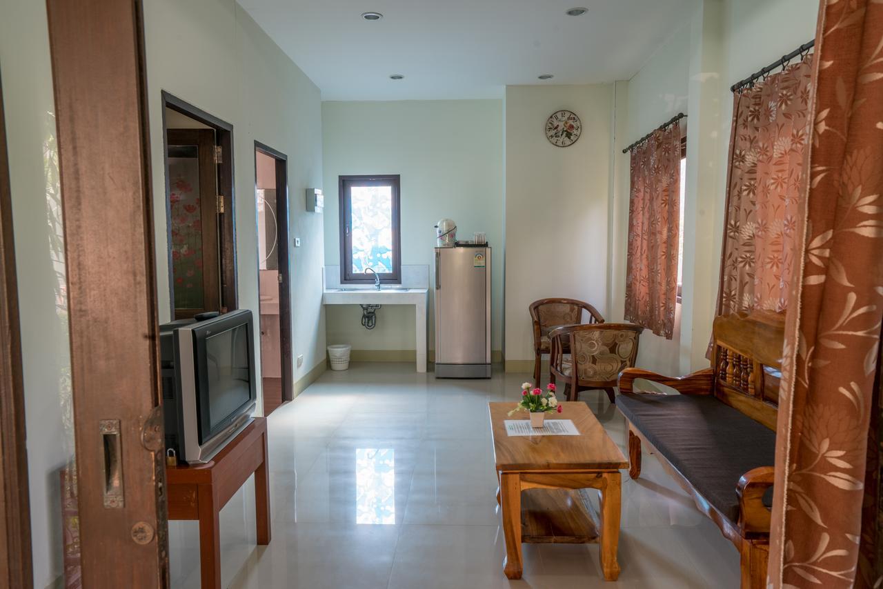 Buathong Place Ламай Бийч Екстериор снимка